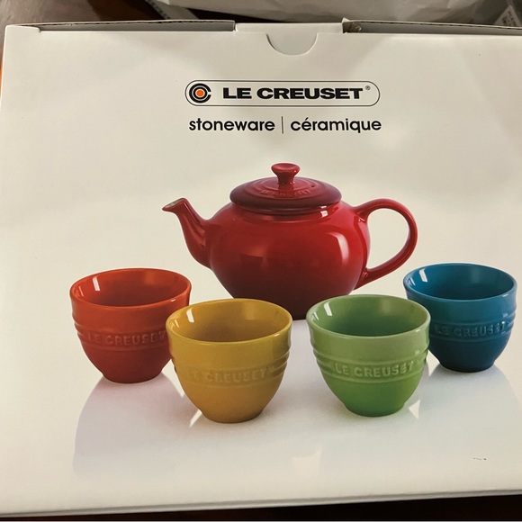 BNIB - Le Creuset Tea Pot Set - Picture 1 of 2